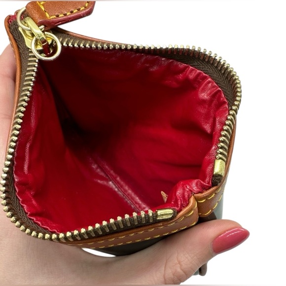 DOONEY AND BOURKE VINTAGE BLACK PATENT LEATHER CARD POUCH - Picture 8 of 10